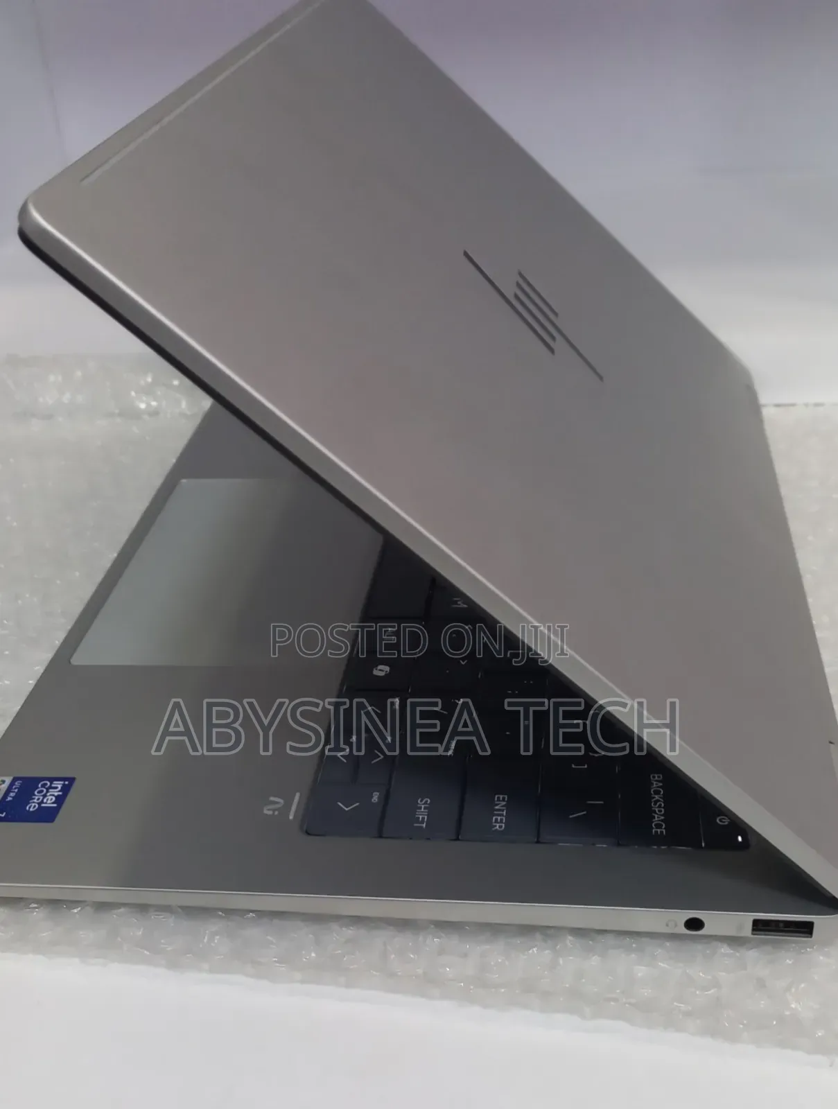 New Laptop HP OmniBook X Flip 14" 16GB Intel Core Ultra 7 SSD 1T