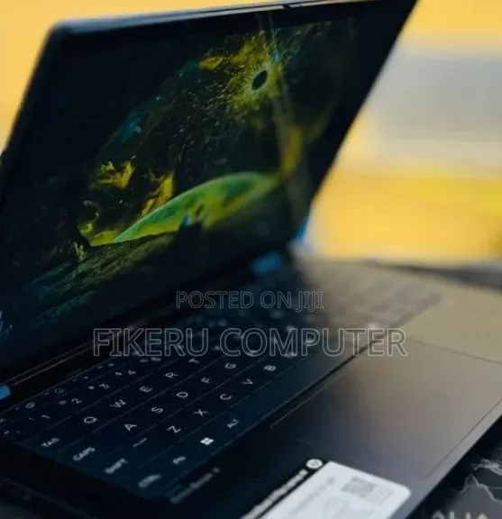 New Laptop HP OmniBook X Flip 14" 16GB Intel Core Ultra 5 SSD 512GB