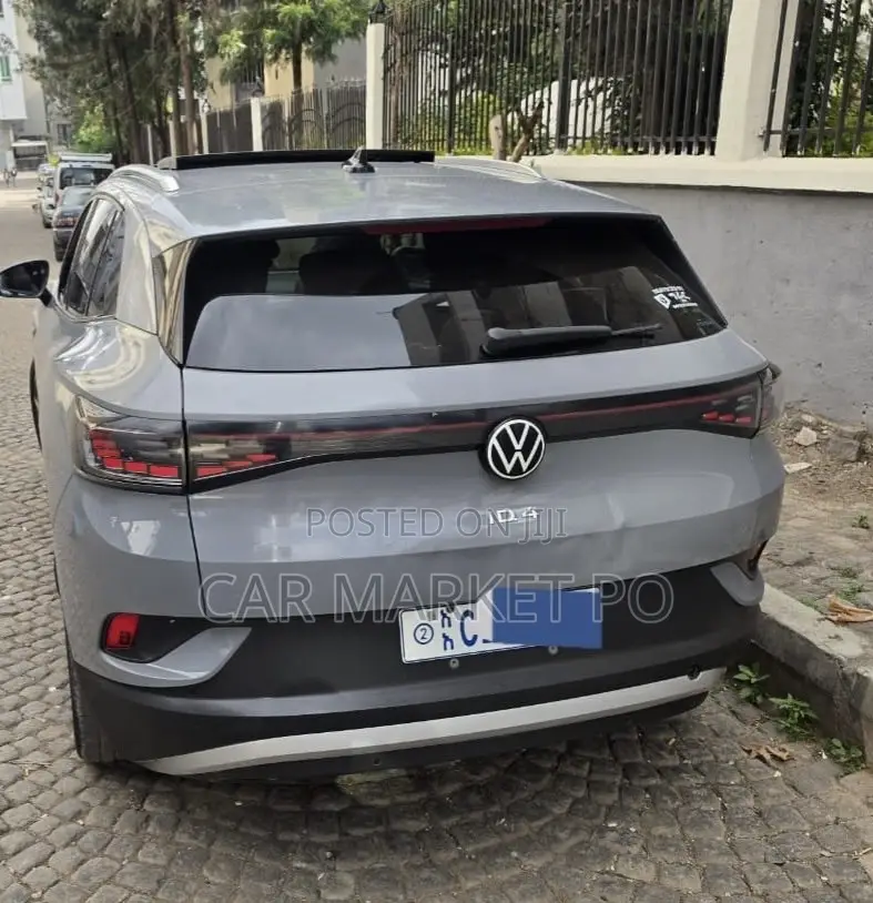 Volkswagen ID.4 2022 Gray