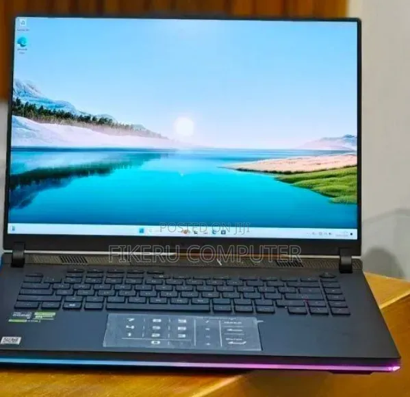 New Laptop Asus ROG Strix G15 16GB Intel Core i9 SSD 1T