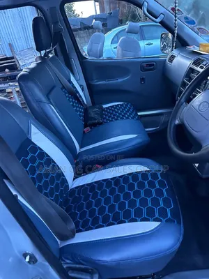 Toyota HiAce 2002 Silver