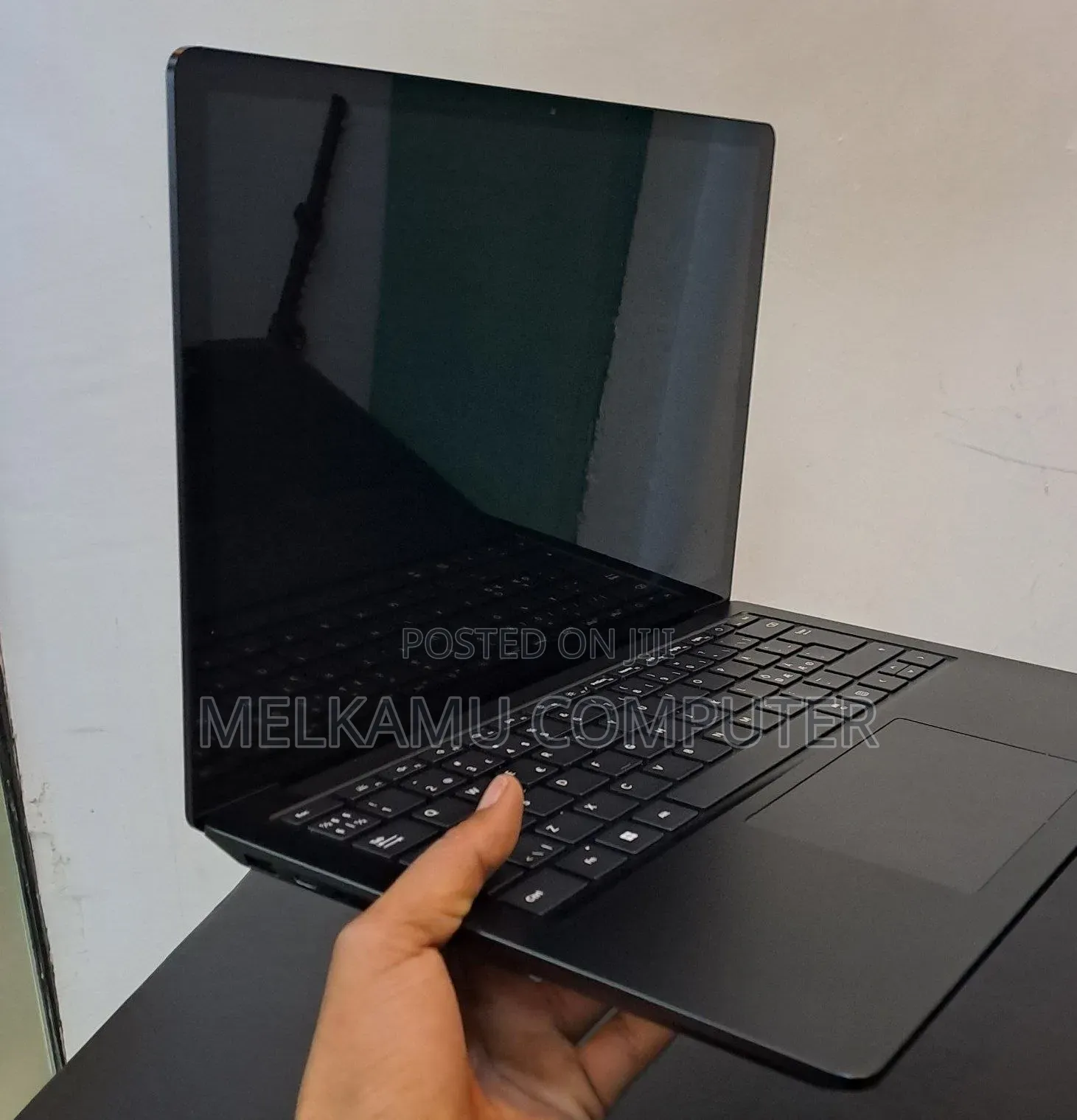 New Laptop Microsoft Surface Laptop 5 16GB Intel Core i7 SSD 512GB