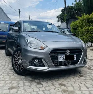 Suzuki Dzire 2022 Silver