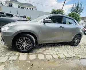 Suzuki Dzire 2022 Silver