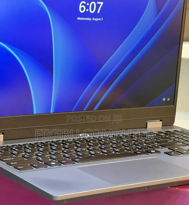 New Laptop Lenovo LOQ 15AHP10 16GB Intel Core i7 SSD 512GB