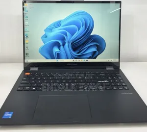 New Laptop Asus VivoBook 15 X505BA 16GB Intel Core i5 SSD 512GB