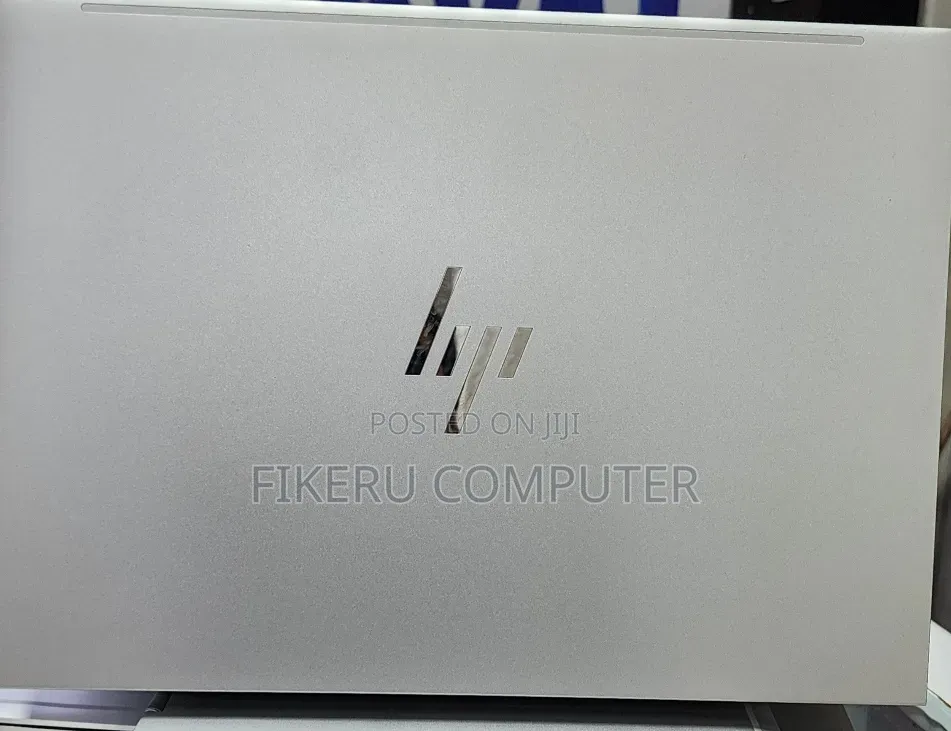 New Laptop HP EliteBook 840 G9 16GB Intel Core i7 SSD 512GB