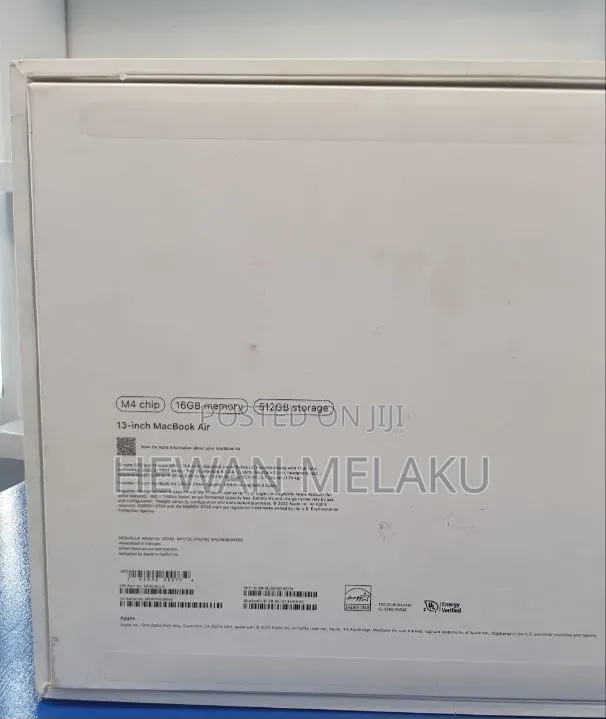 New Laptop Apple MacBook Air 2025 M4 16GB Apple M4 SSD 512GB