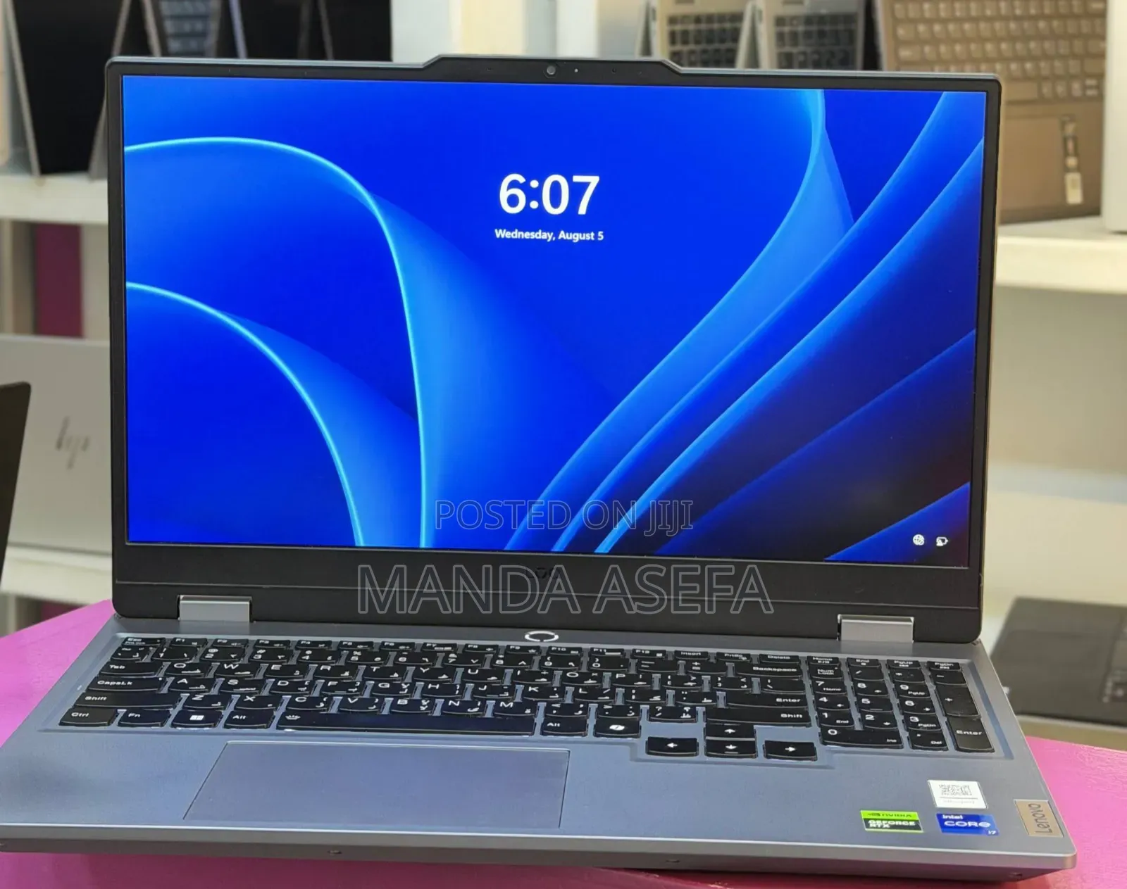 New Laptop Lenovo LOQ 15IRH8 16GB Intel Core i7 SSD 512GB