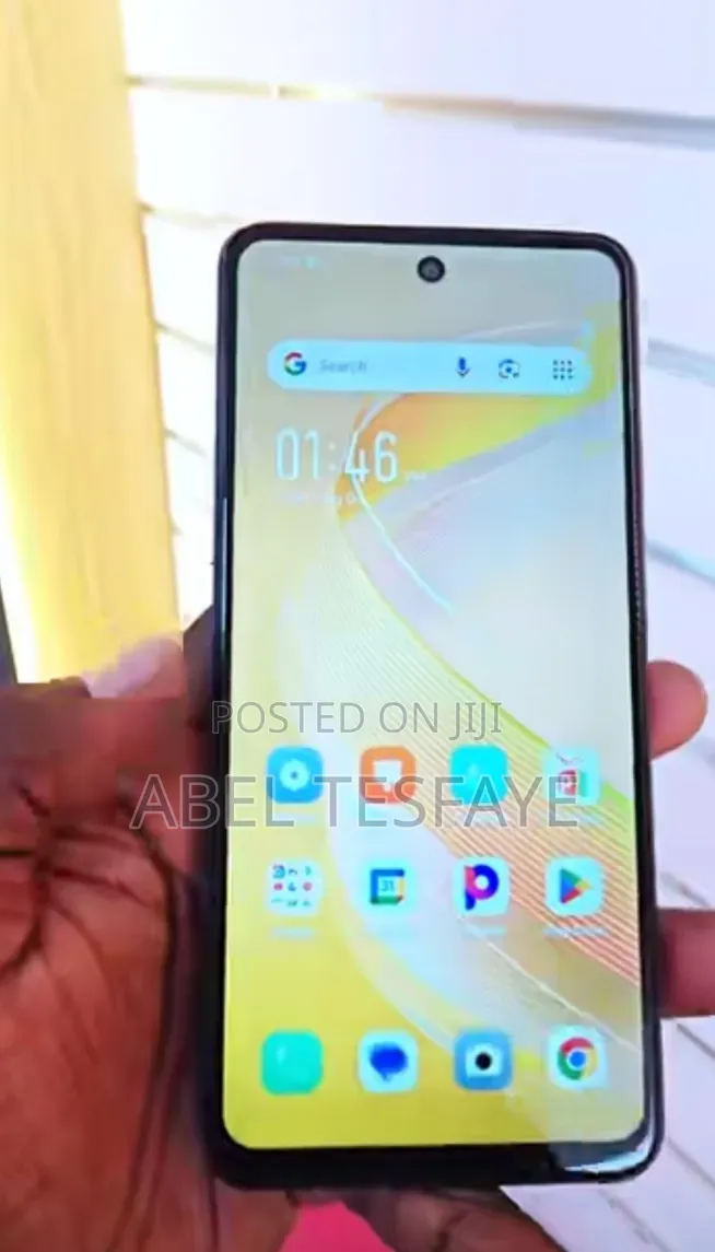 Infinix Smart 8 64 GB Black