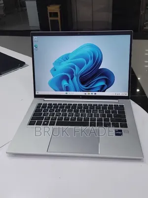 New Laptop HP EliteBook 840 G10 16GB Intel Core i7 SSD 512GB