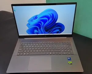 New Laptop HP Envy 17 16GB Intel Core Ultra 7 SSD 1T