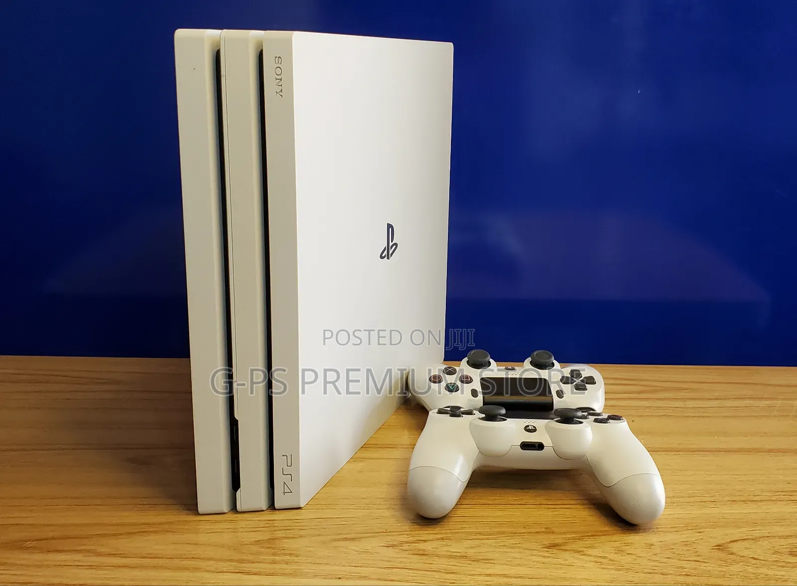 PS4 Pro Model | 2 Controllers | 5 Games