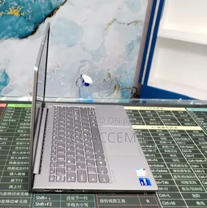 New Laptop Lenovo 16GB Intel Core i7 SSD 512GB