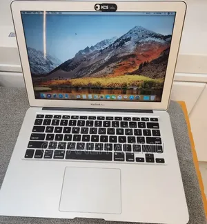 New Laptop Apple MacBook 2017 8GB Intel Core i5 SSD 256GB