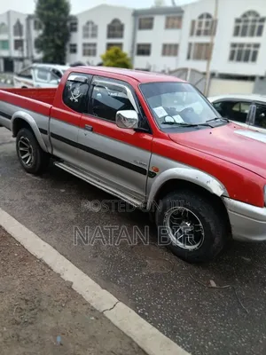 Mitsubishi L200 1999 Red