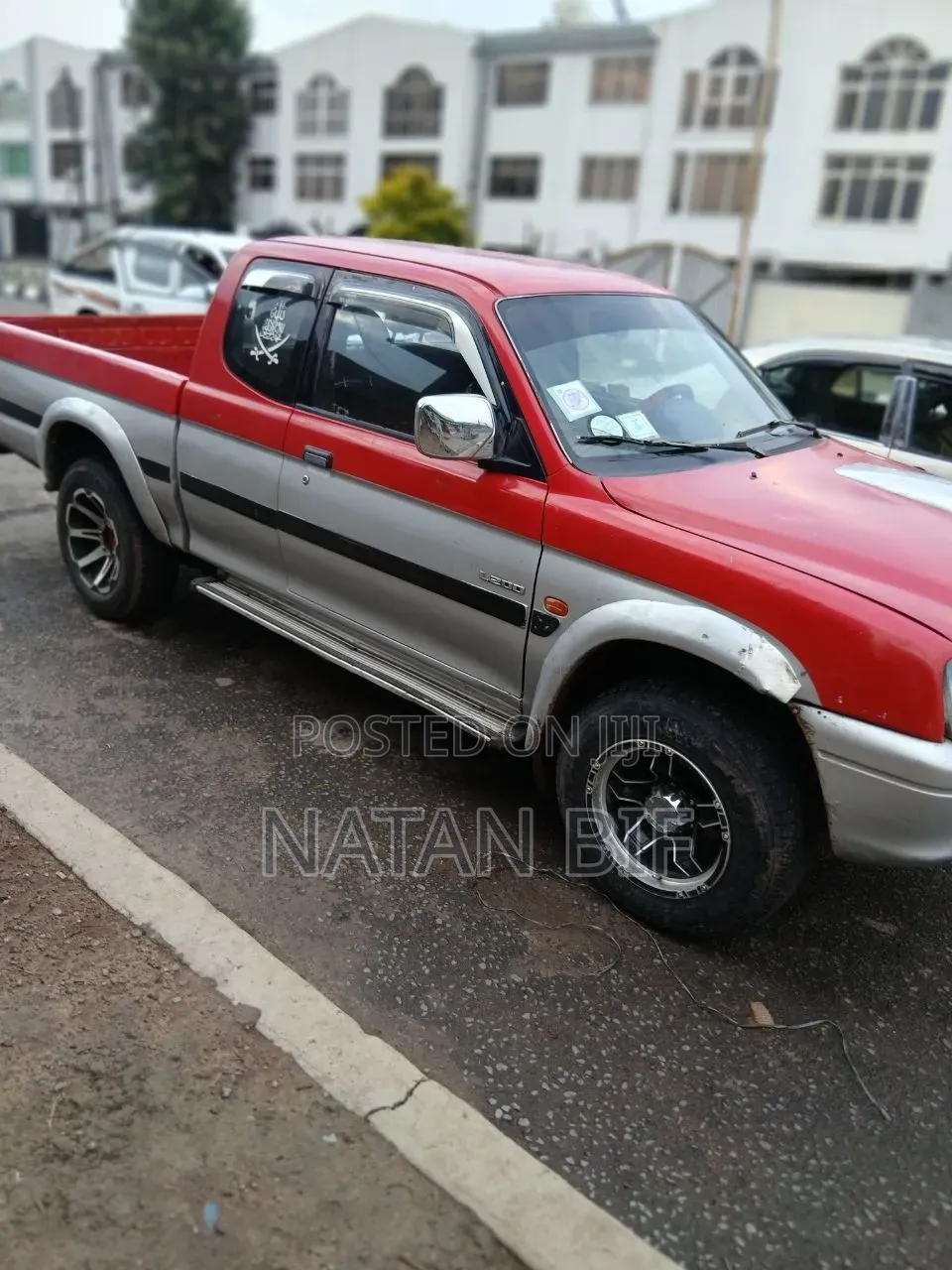 Mitsubishi L200 1999 Red