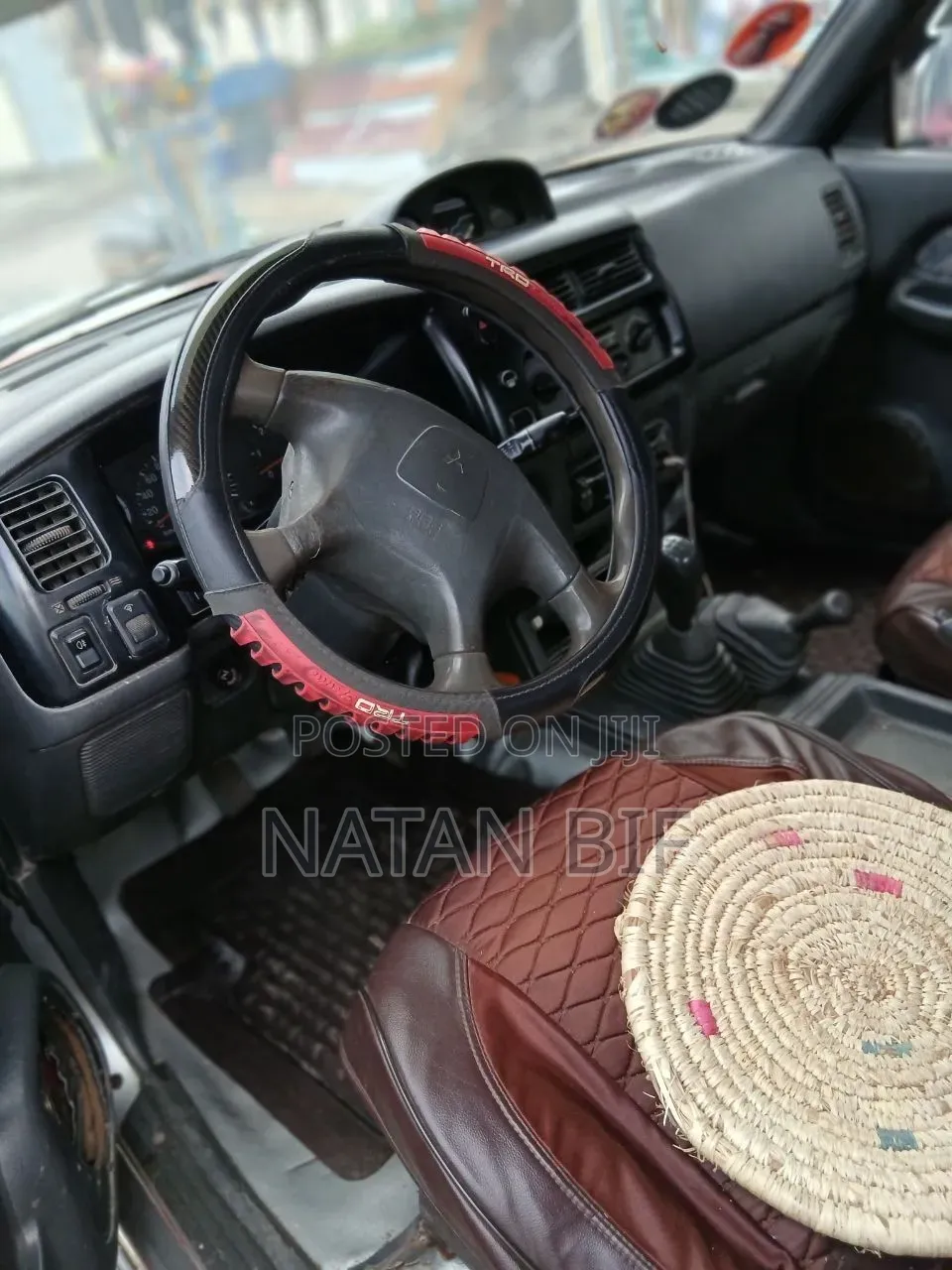 Mitsubishi L200 1999 Red