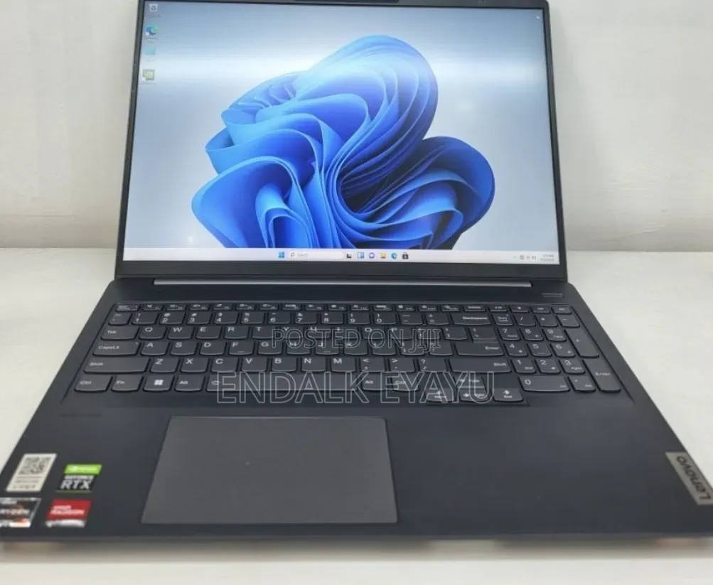 New Laptop Lenovo IdeaPad 1 16GB AMD Ryzen 7 SSD 512GB