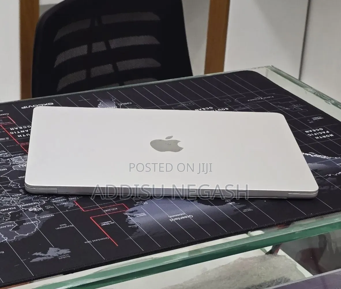 New Laptop Apple MacBook Pro 2024 M3 16GB Apple M3 SSD 16 GB