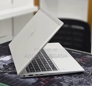 New Laptop Apple MacBook Pro 2024 M3 16GB Apple M3 SSD 16 GB