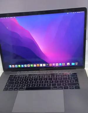 New Laptop Apple MacBook Pro 2016 16GB Intel Core i7 SSD 512GB