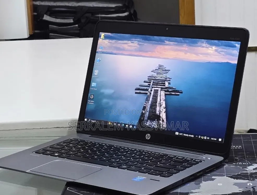 New Laptop HP EliteBook Folio 1040 G2 4GB Intel Core i5 SSD 256GB