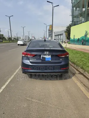 Hyundai Elantra 2016 Blue