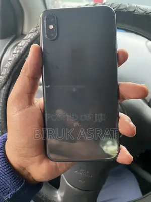 Apple iPhone X 64 GB Black