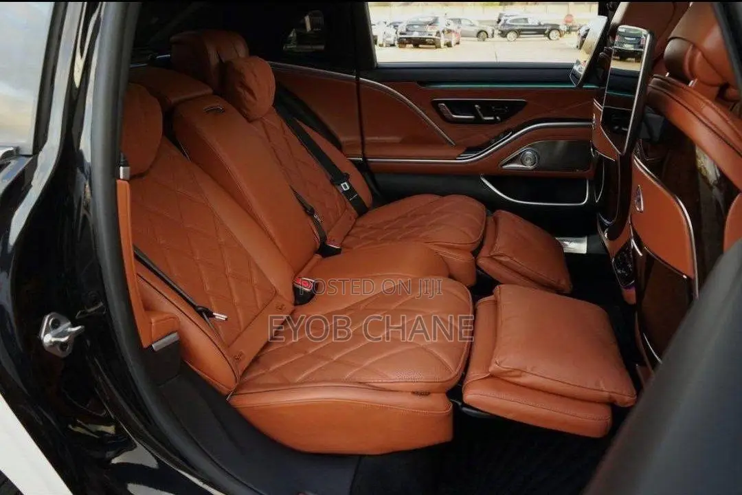 New Mercedes-Benz EQS 2023 Black