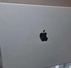 New Laptop Apple MacBook Pro 2021 M1 32GB Apple M1 Pro SSD 512GB