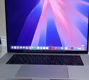 New Laptop Apple MacBook Pro 2021 M1 32GB Apple M1 Pro SSD 512GB
