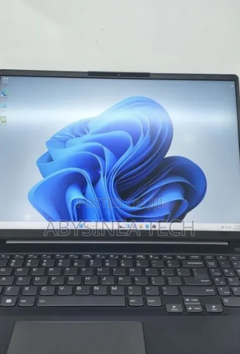 New Laptop Lenovo IdeaPad 100 16GB AMD Ryzen 7 SSD 512GB