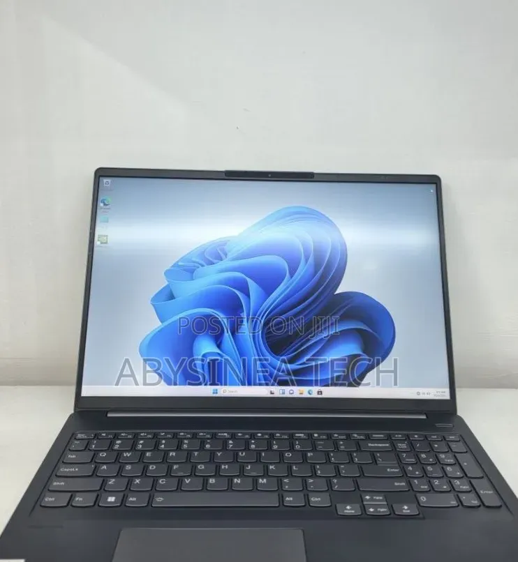 New Laptop Lenovo IdeaPad 100 16GB AMD Ryzen 7 SSD 512GB