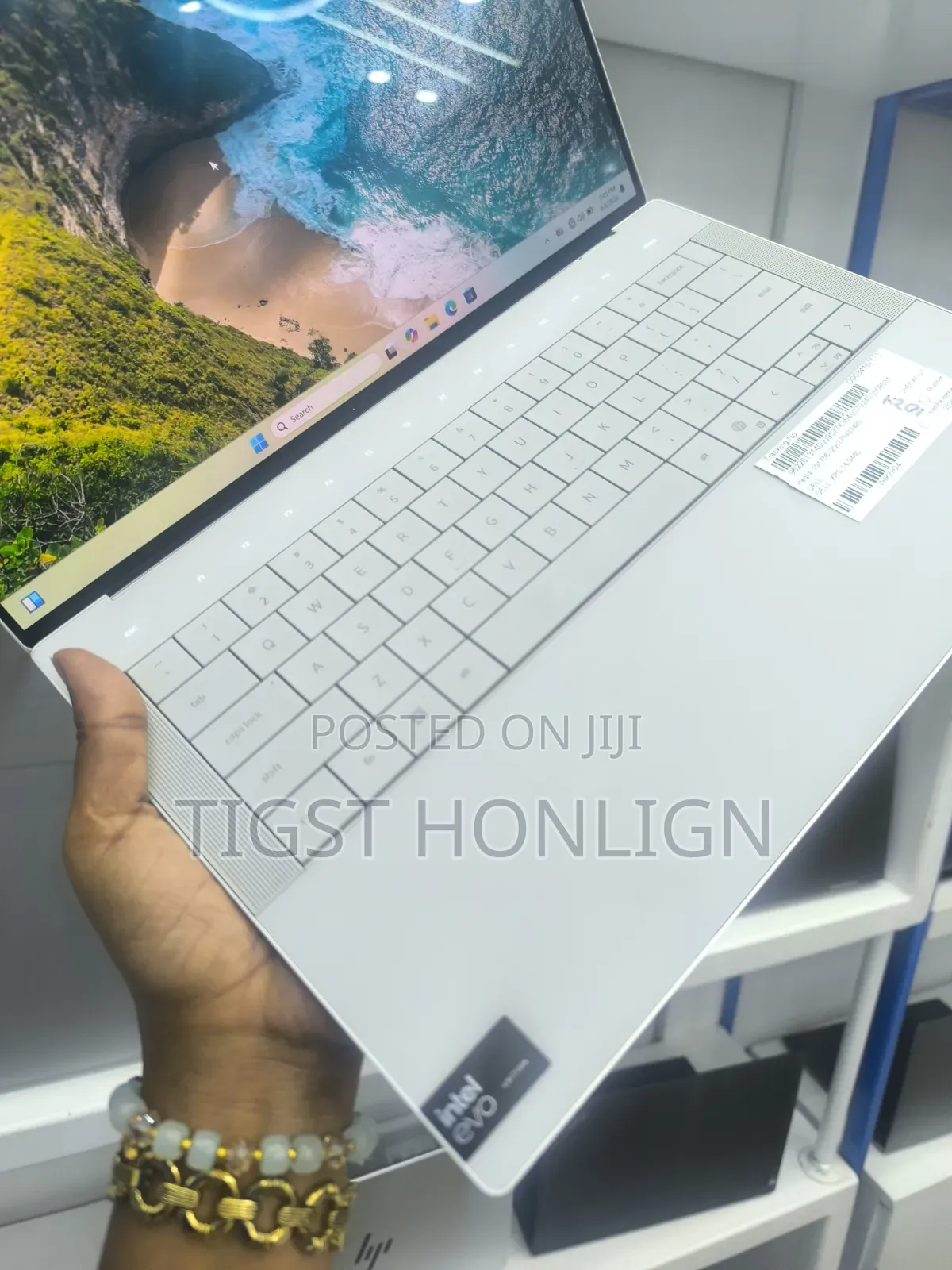 New Laptop Dell XPS 13 32GB Intel Core Ultra 7 SSD 512GB