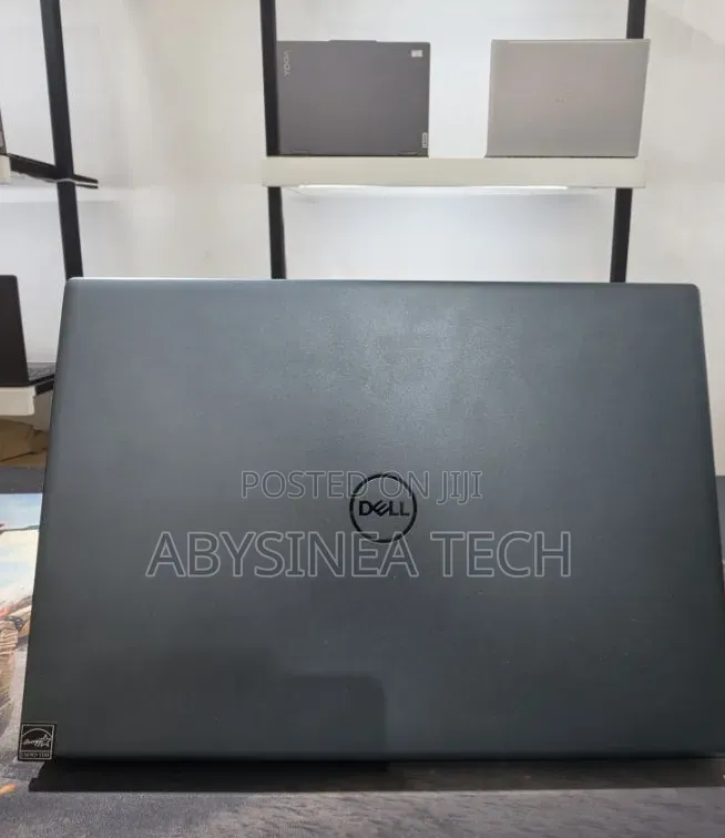 New Laptop Dell Inspiron 15 16GB Intel Core i5 SSD 512GB
