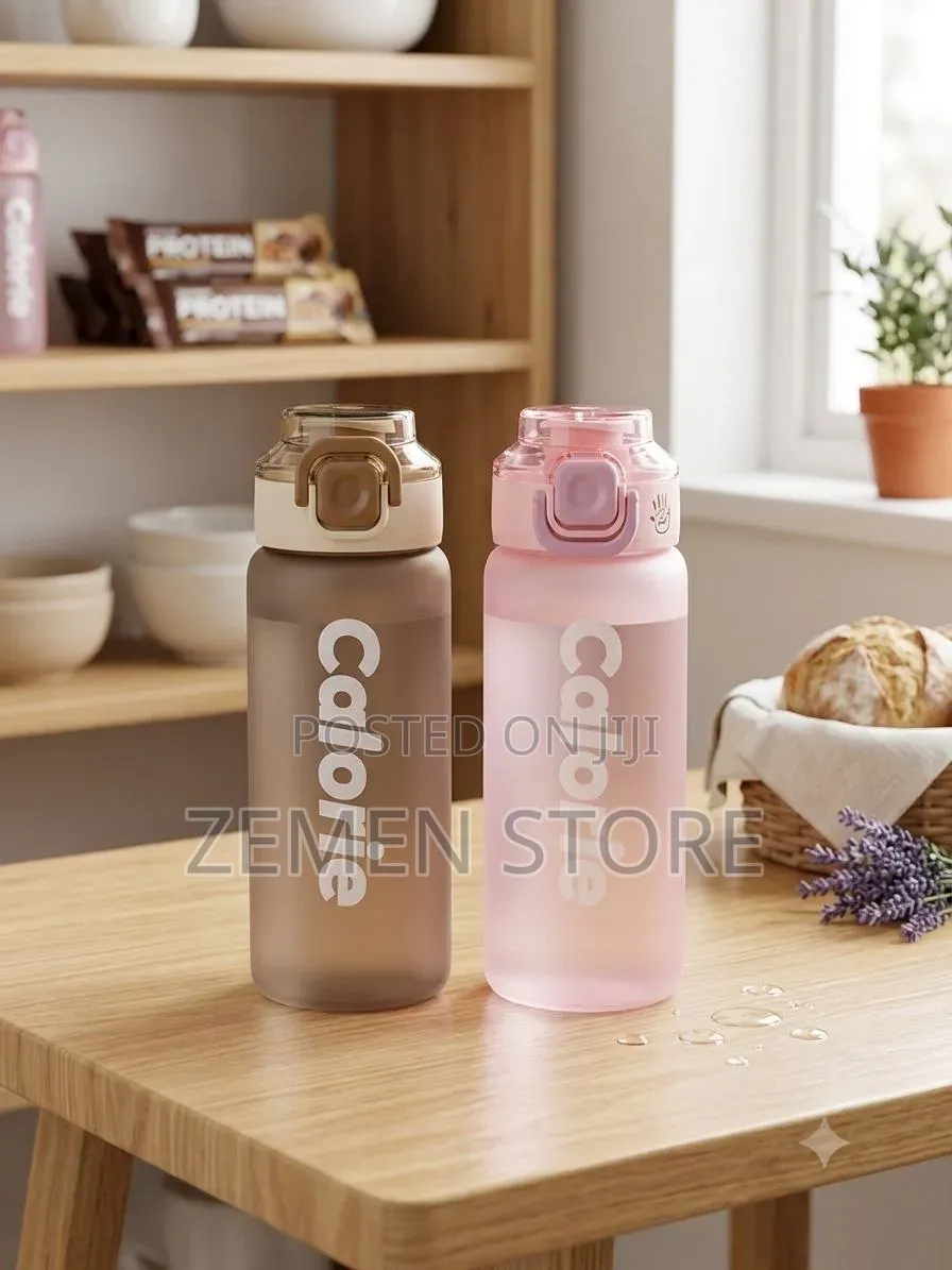 500ml Aesthetic Frosted Water Bottle With Safety Lock Lid