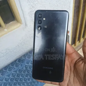 Samsung Galaxy M13 64 GB Black