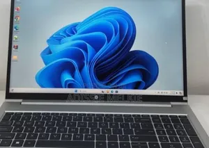 New Laptop HP 16GB Intel Core i7 SSD 1T