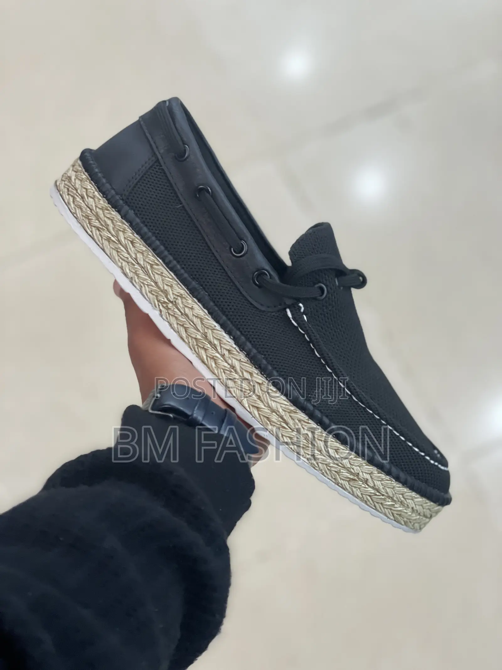 Chekich Black Lightweight Loafers for Everyday Wear