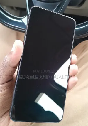 Samsung Galaxy S22 5G 128 GB Black