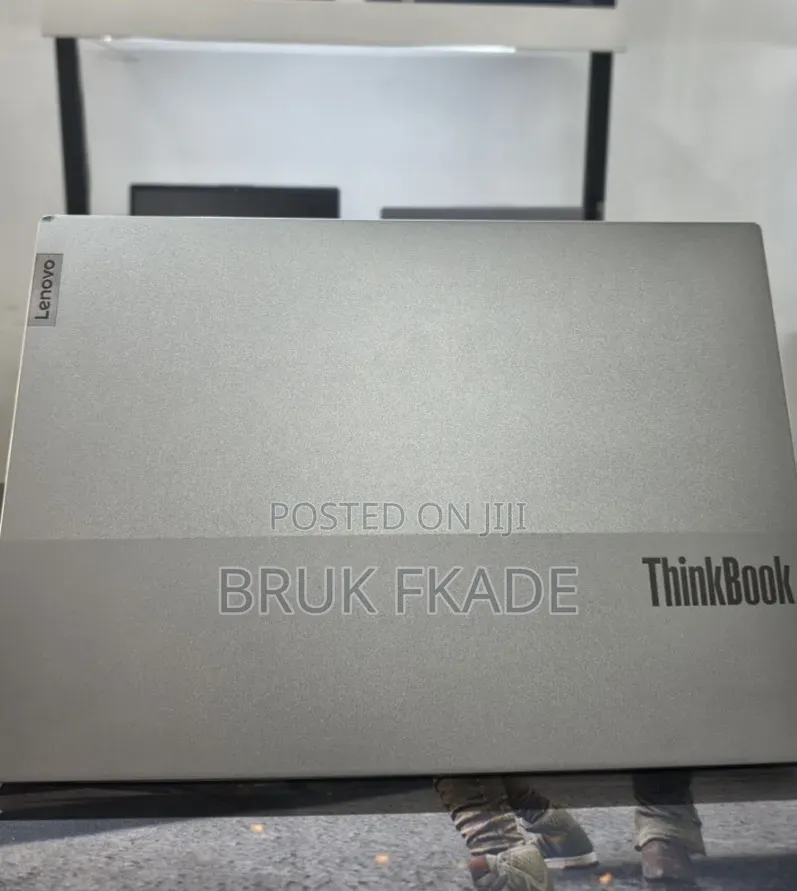 New Laptop Lenovo ThinkBook 15 18GB Intel Core i5 SSD 512GB