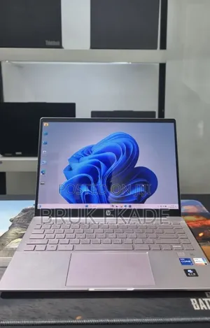 New Laptop HP Pavilion 14 16GB Intel Core i7 SSD 512GB