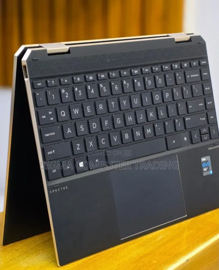 New Laptop HP Spectre 14 16GB Intel Core i7 SSD 512GB