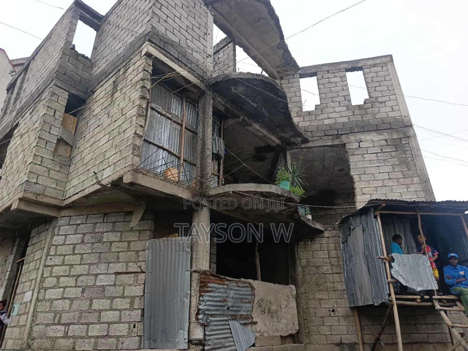 5bdrm House in Addis Ababa Figa, Bole for sale