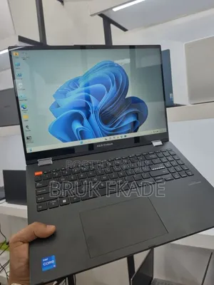 New Laptop Asus VivoBook 15 X505BA 16GB Intel Core i5 SSD 512GB