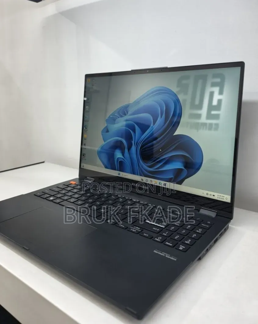 New Laptop Asus VivoBook 15 X505BA 16GB Intel Core i5 SSD 512GB