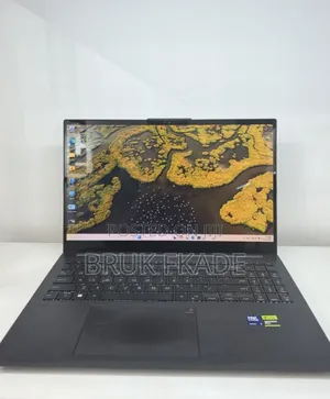 New Laptop Asus VivoBook 15 X505BA 16GB Intel Core Ultra 9 SSD 512GB