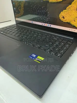 New Laptop Asus VivoBook 15 X505BA 16GB Intel Core Ultra 9 SSD 512GB