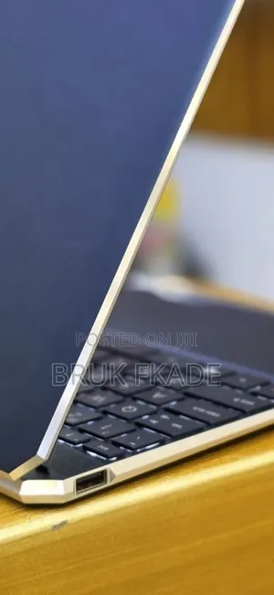 New Laptop HP Spectre 14 16GB Intel Core i7 SSD 512GB